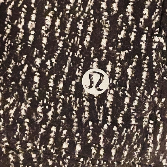 LULULEMON Runderful Long Sleeve RULU Knotted Jacquard Black White NWOT SZ 4 - Picture 14 of 16